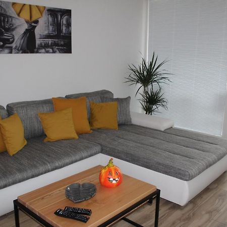 Apartment Anno Dunajska Streda Ngoại thất bức ảnh