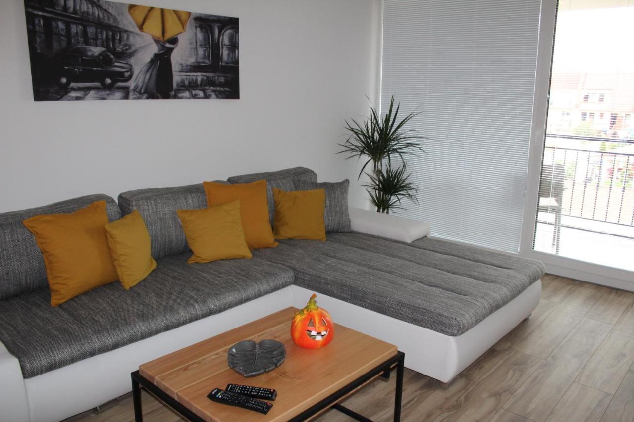 Apartment Anno Dunajska Streda Ngoại thất bức ảnh